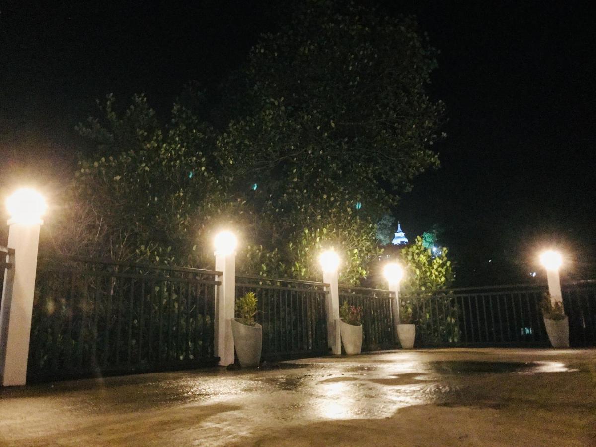 Hotel Tranquil Quarter Kandy Zewnętrze zdjęcie